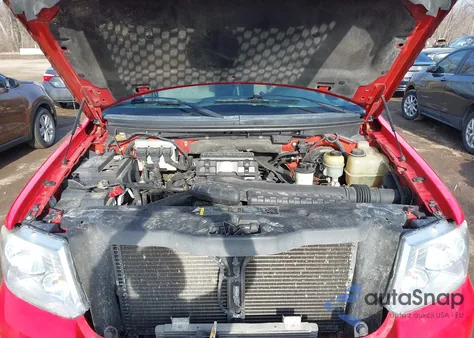 2004 Ford F-150 Fx4/Lariat/Xlt из США, поврежденный, VIN 1FTPW14584KA02372